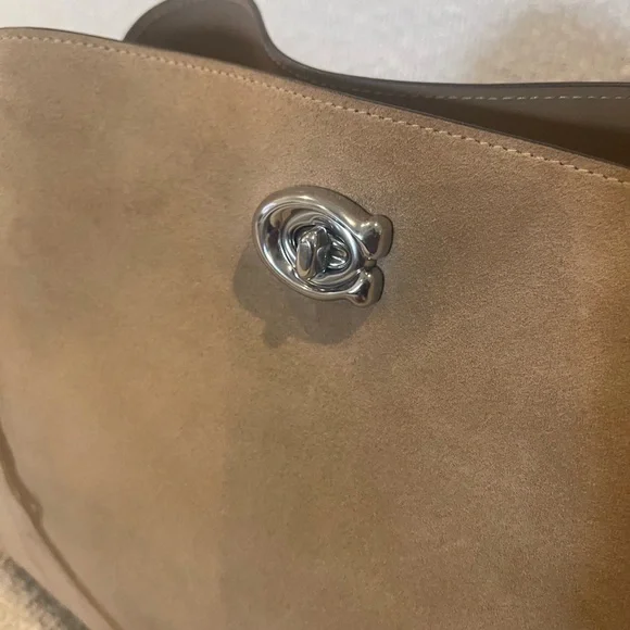 Coach Willow Shoulder Bag - Picture 2 of 12